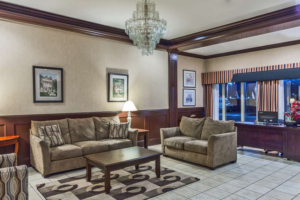 La Quinta New Orleans Hotel Interior photo